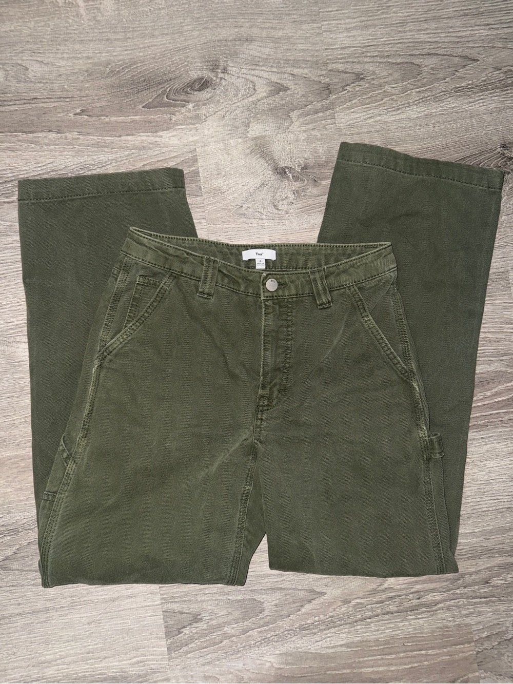 Aritzia Women's Straight Leg Jeans in Olive Green